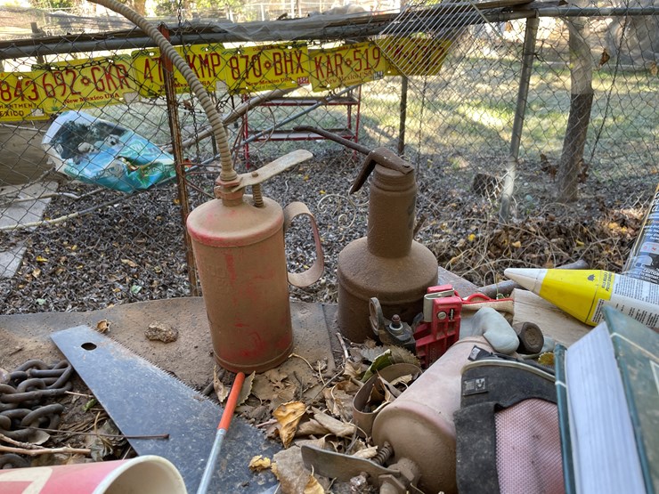 #3707-•-misc-tools,-hardware,-bauer-bench-grinder,-4-drawer-metal-toolbox-and-table-image-11