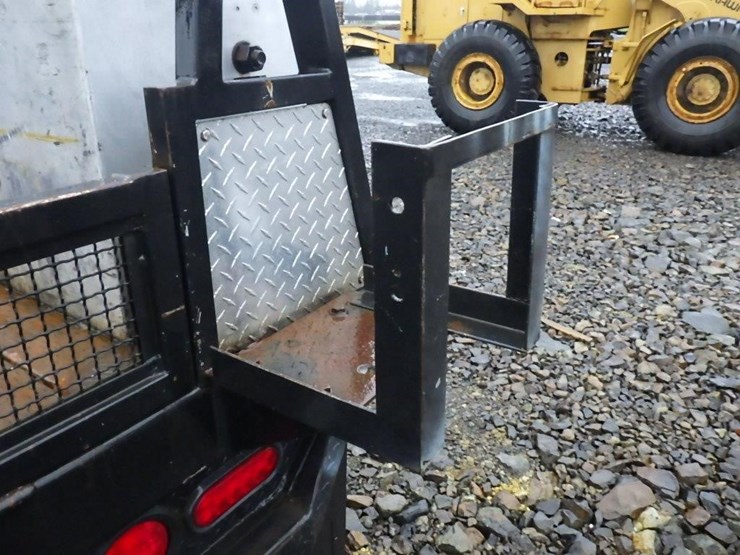 2014-dodge-3500-image-12