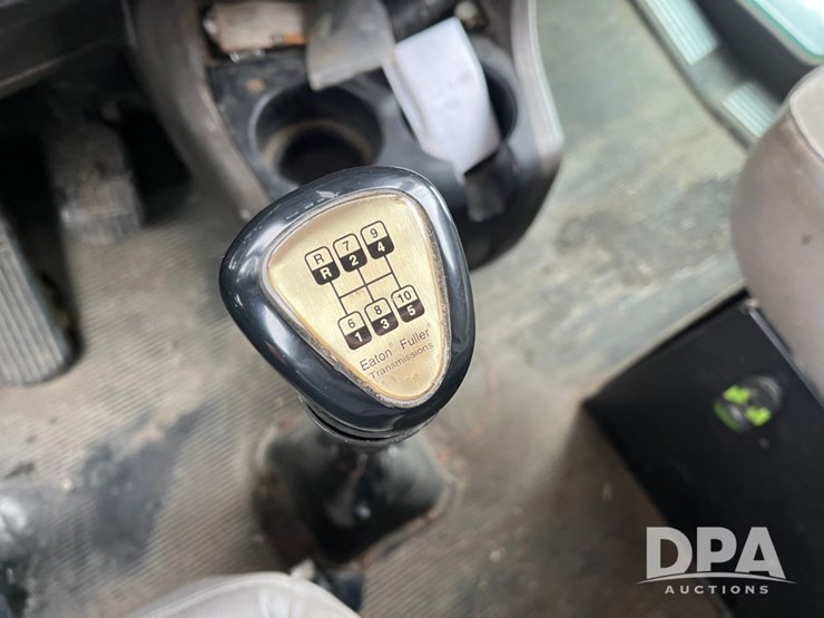 2006-kenworth-t800-image-59