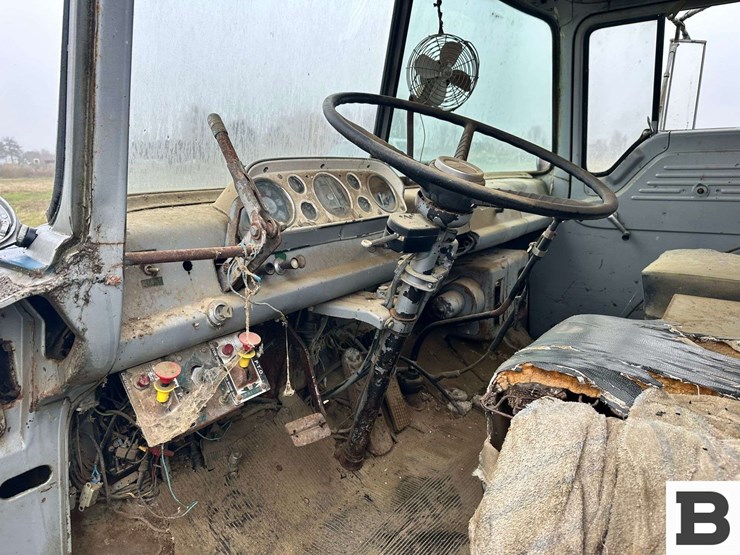 ford-tractor-image-11