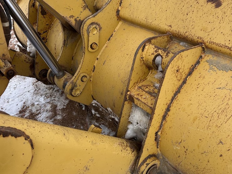 caterpillar-420d-image-51