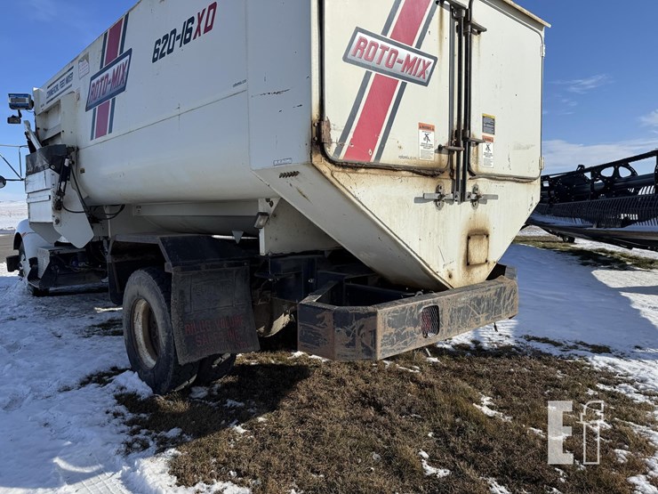 2014-kenworth-t370-image-33