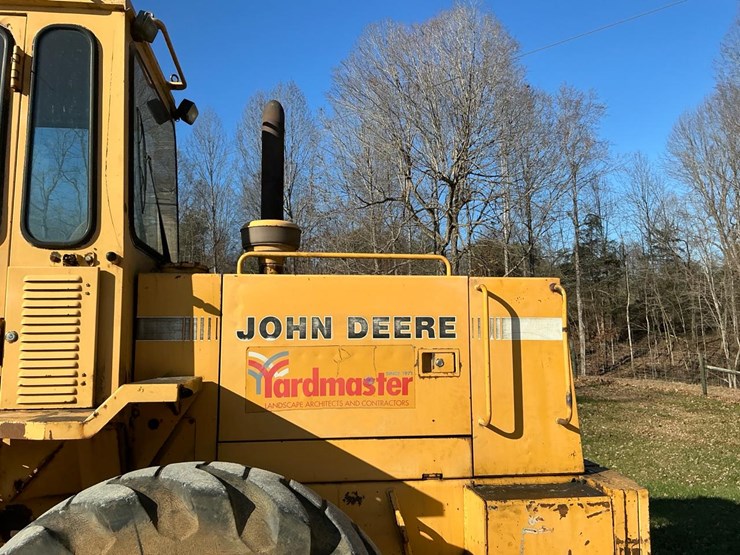 1989-deere-444e-image-44