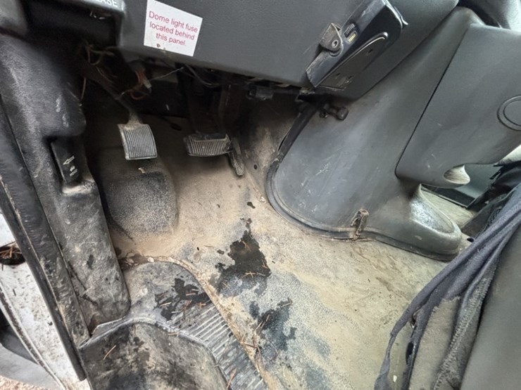 2003-ford-e350-sd-image-34