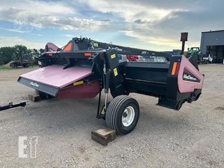 2013-mac-don-a30-d-image-1