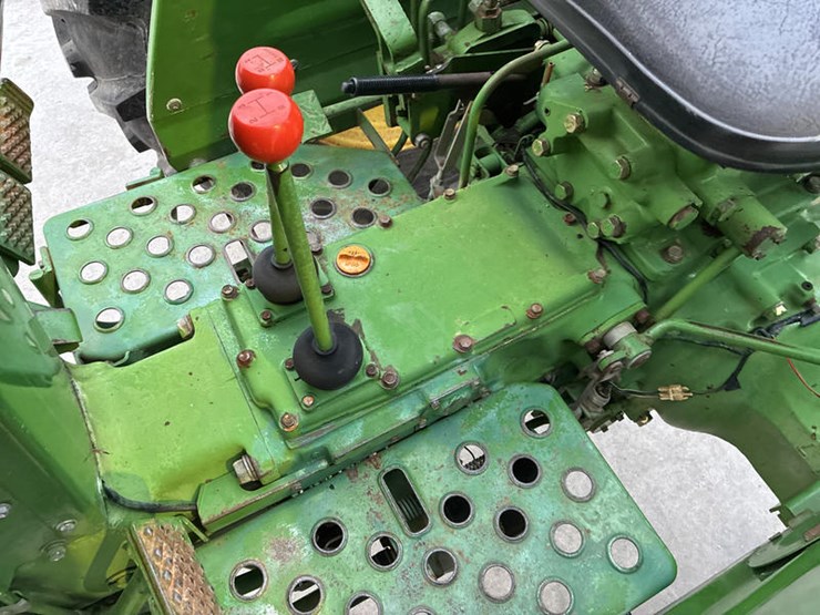 john-deere-1650-image-49