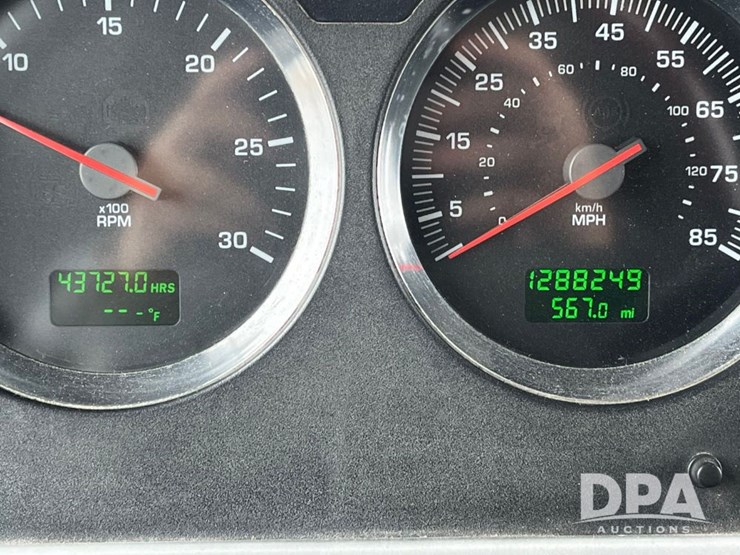 2006-kenworth-t800-image-52