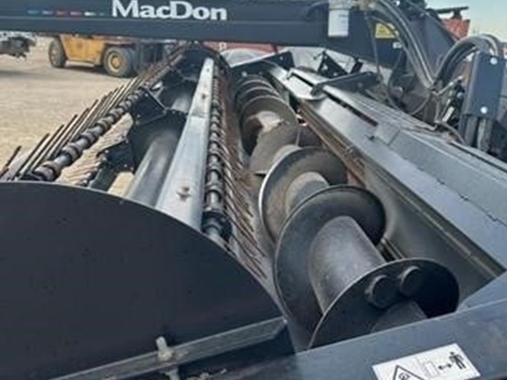 2013-mac-don-a30-d-image-7