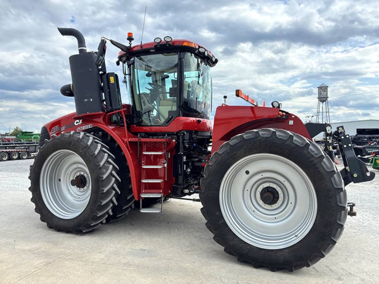 case-ih-steiger-470-image-9