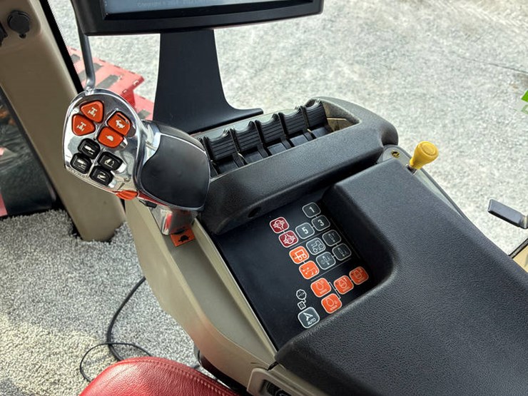 case-ih-steiger-620-image-80