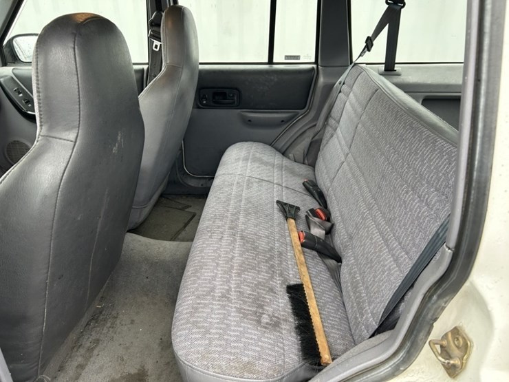 jeep-cherokee-image-32