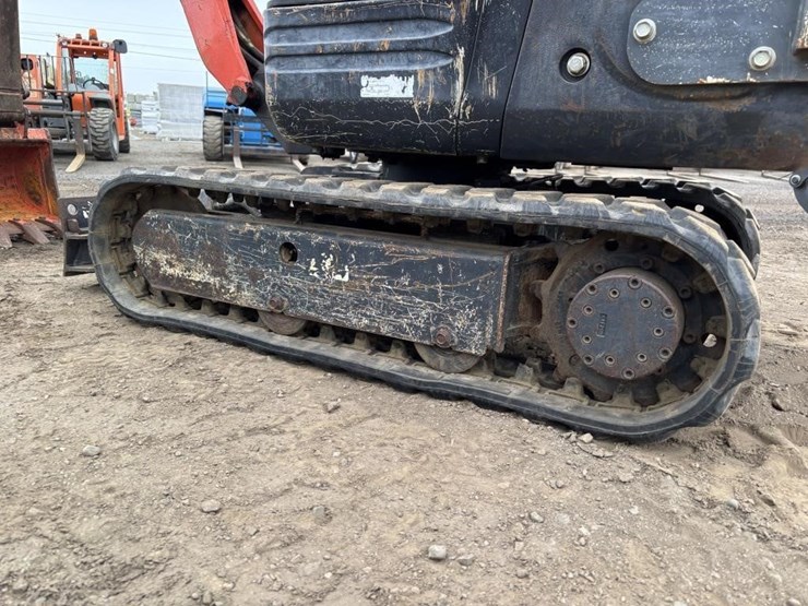 2015-kubota-k008-3-image-19