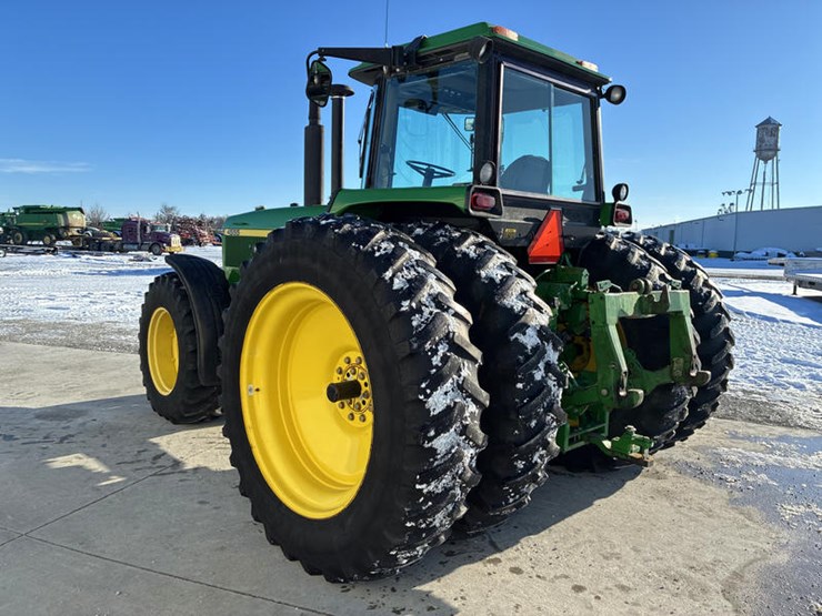 john-deere-4555-image-8