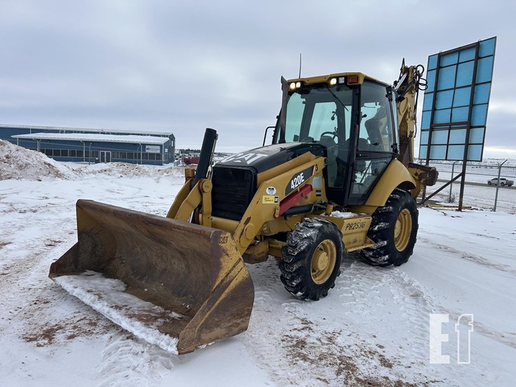 caterpillar-420e-image-1