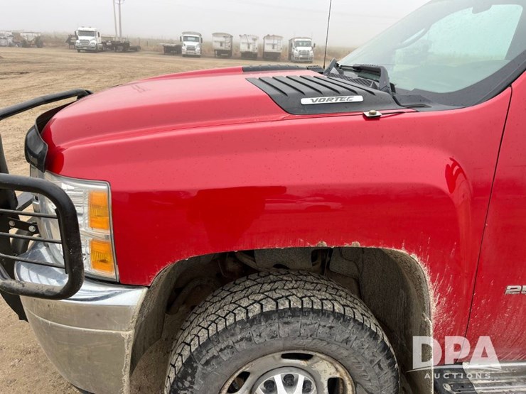 chevrolet-2500hd-image-18