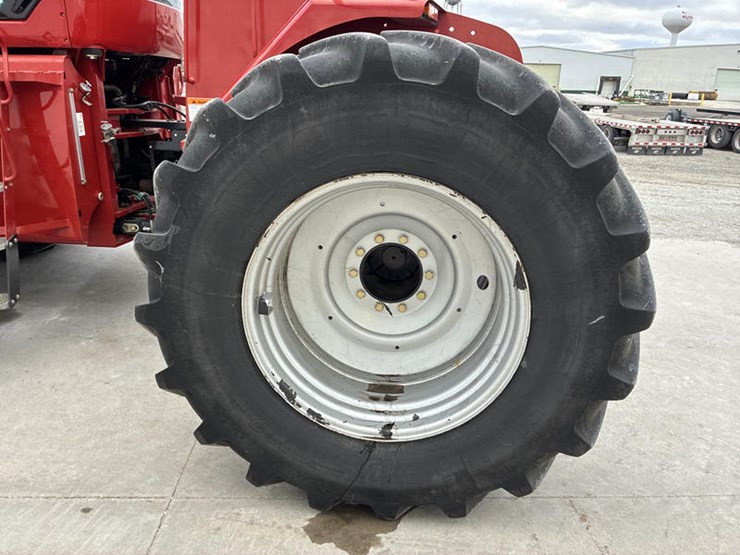 2010-case-ih-steiger-435-image-61