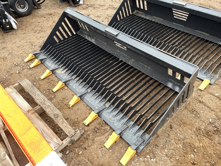 #2037-•-unused-2025-landhonor-skid-steer-rock-bucket-attachment-image-2