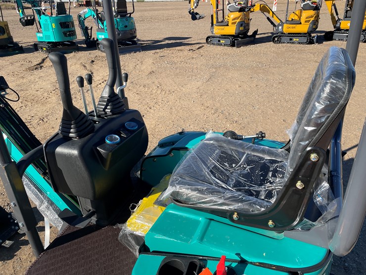 #9270-•-unused-2025-cfg-mini-excavator-image-7