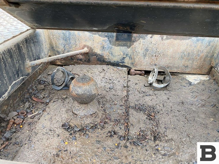 2010-dodge-2500-image-22