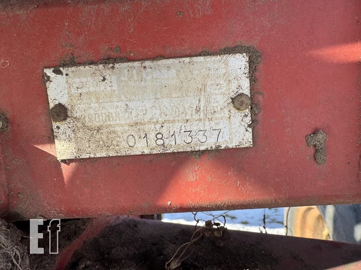 case-ih-3900-image-29