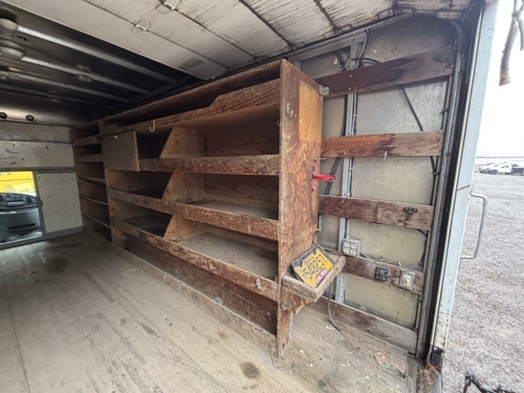 2003-ford-e350-sd-image-21