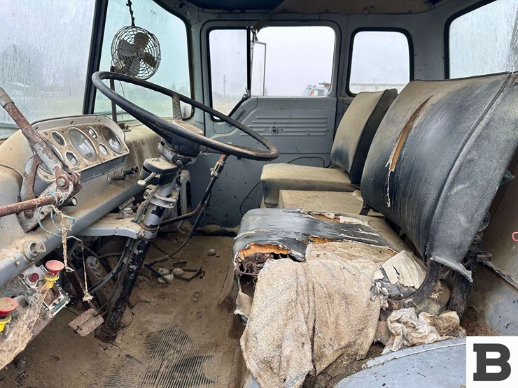 ford-tractor-image-12