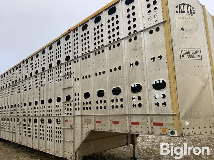 merritt-gold-line-image-14