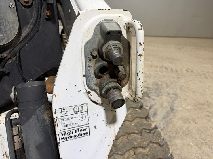 bobcat-t770-image-11