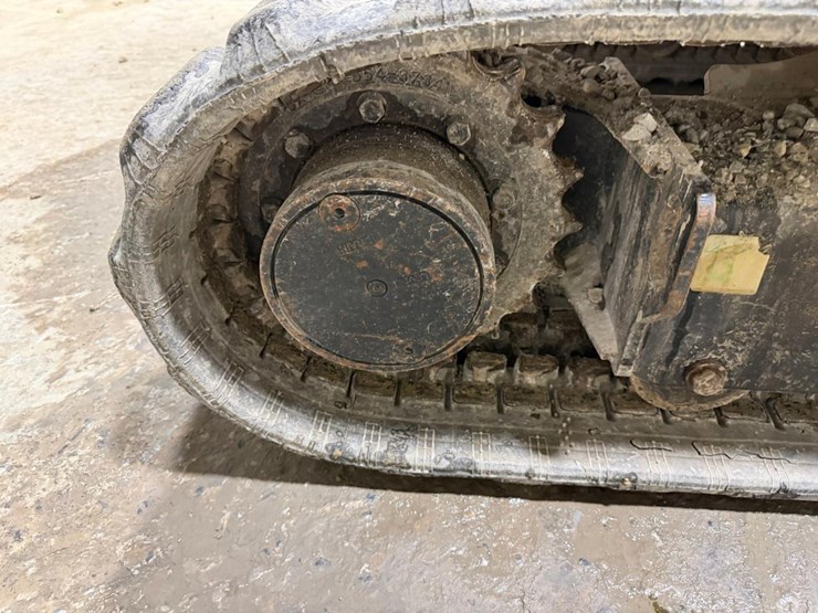 caterpillar-303cr-image-22