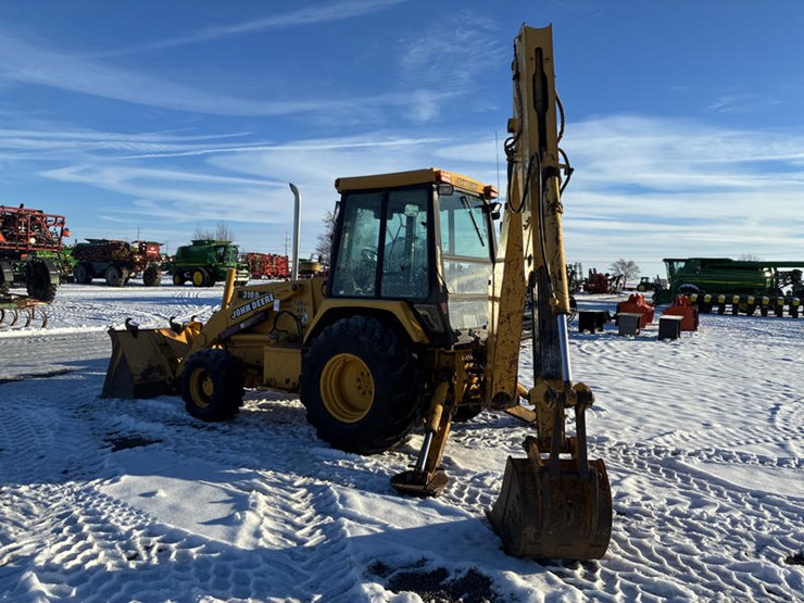 john-deere-310d-image-5