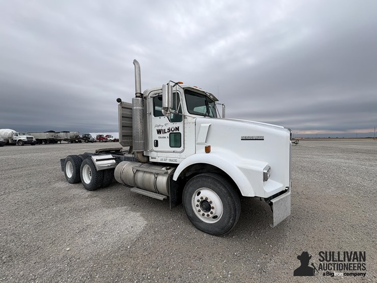 kenworth-t800-image-3