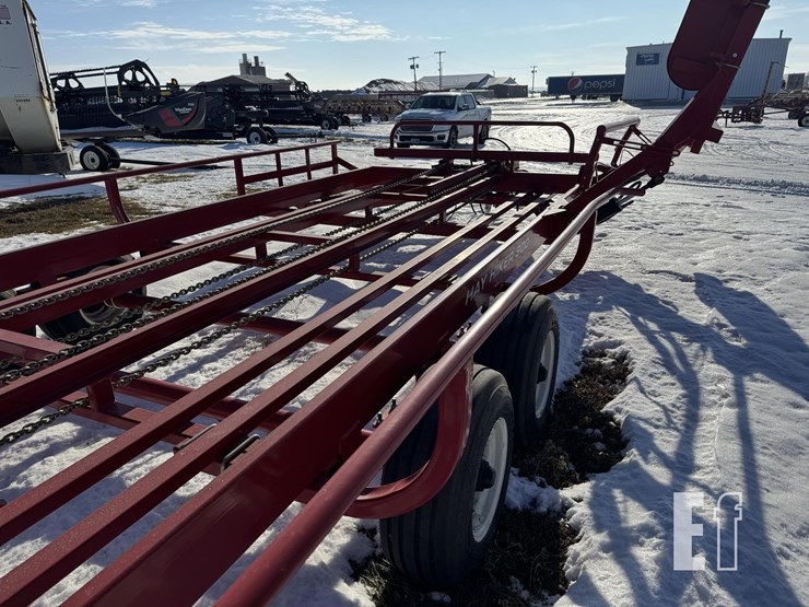 2023-proag-hay-hiker-900-image-63