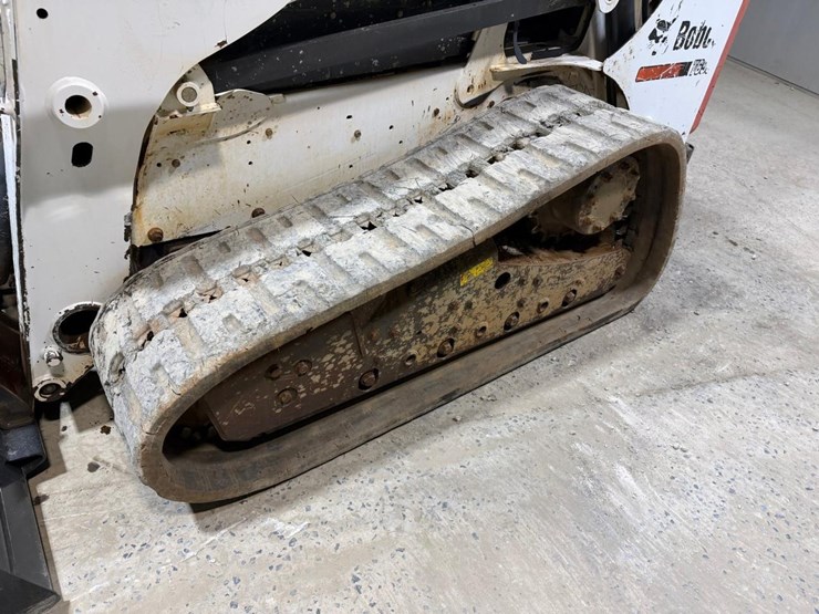 bobcat-t650-image-12
