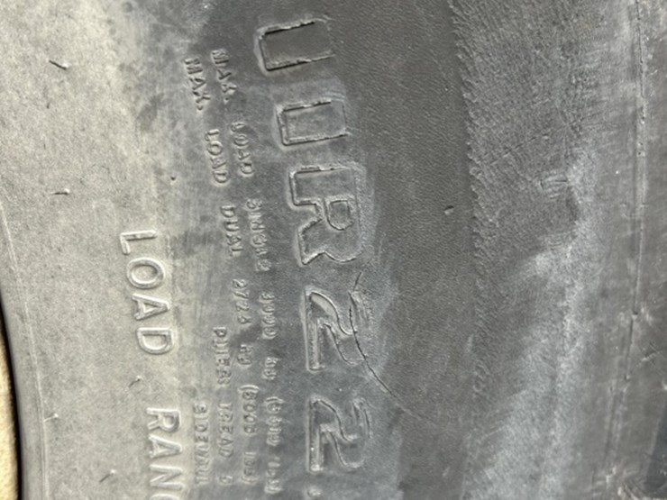 2009-freightliner-m2-s/a-asphalt-patch-truck-image-27