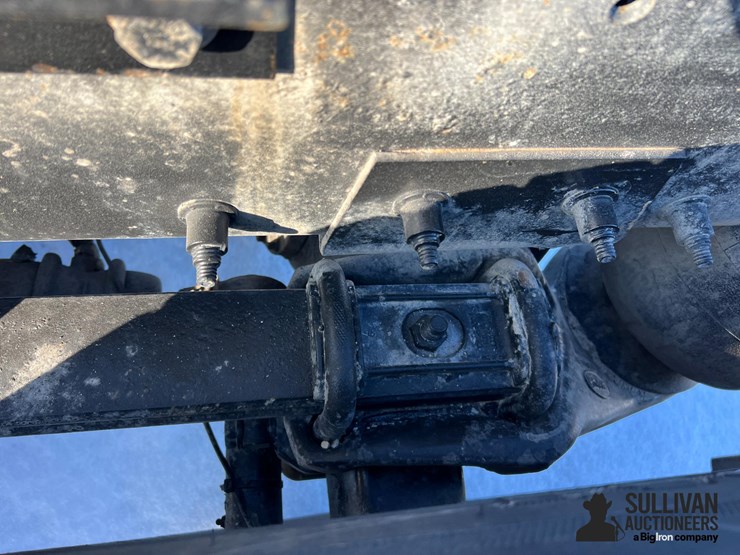 2014-peterbilt-388-image-9