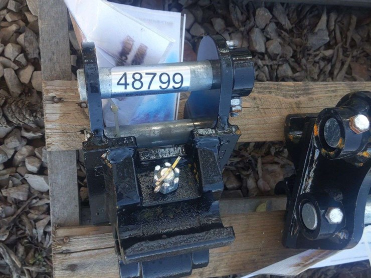 unused-tpm-mini-excavator-quick-hitch-image-1