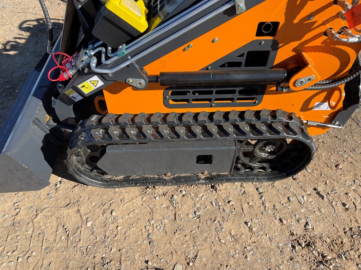 #9291-•-unused-2025-landhonor-mini-skid-steer-loader-image-6