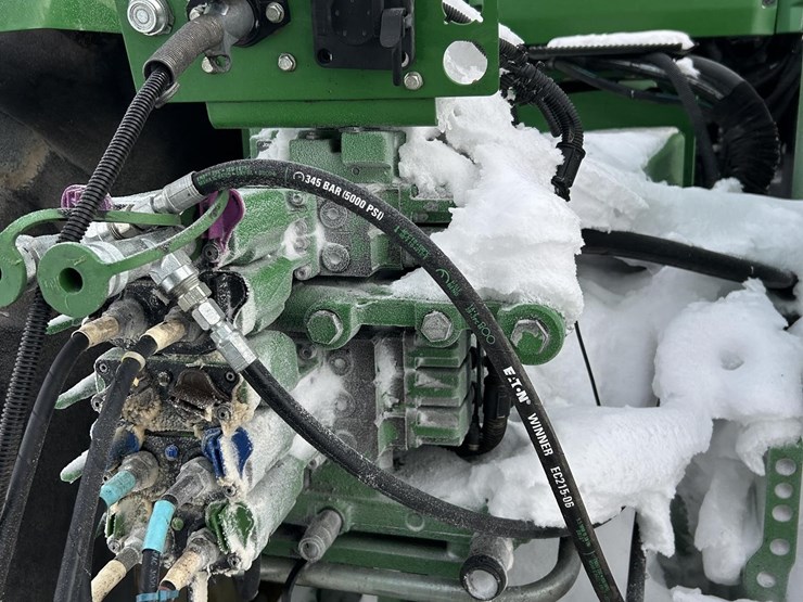 john-deere-9560r-image-35