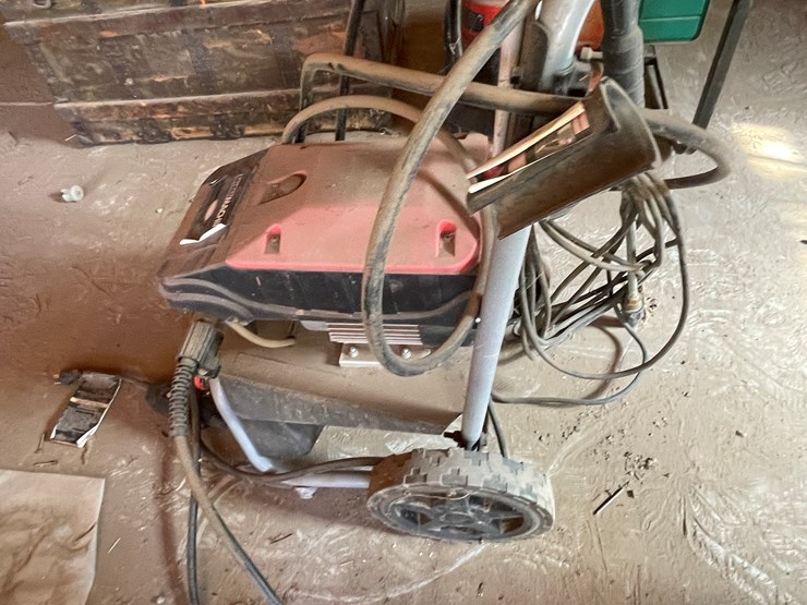 #3692-•-clean-machine-pressure-washer-image-10