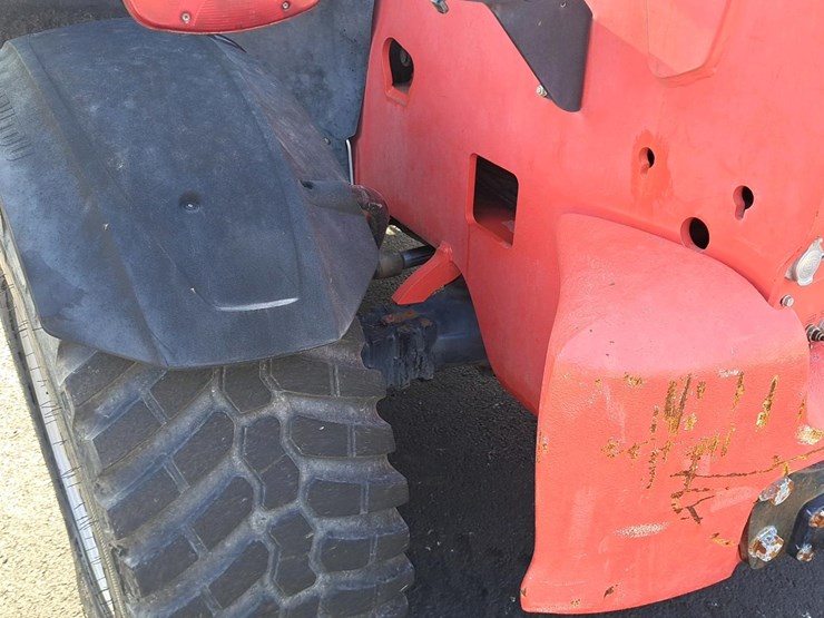 2019-manitou-mlt840-image-35