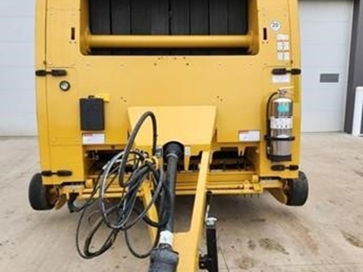 2022-vermeer-605n-cornstalk-special-image-3