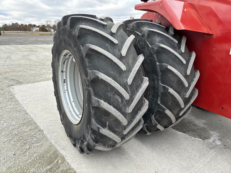 2010-case-ih-steiger-435-image-54