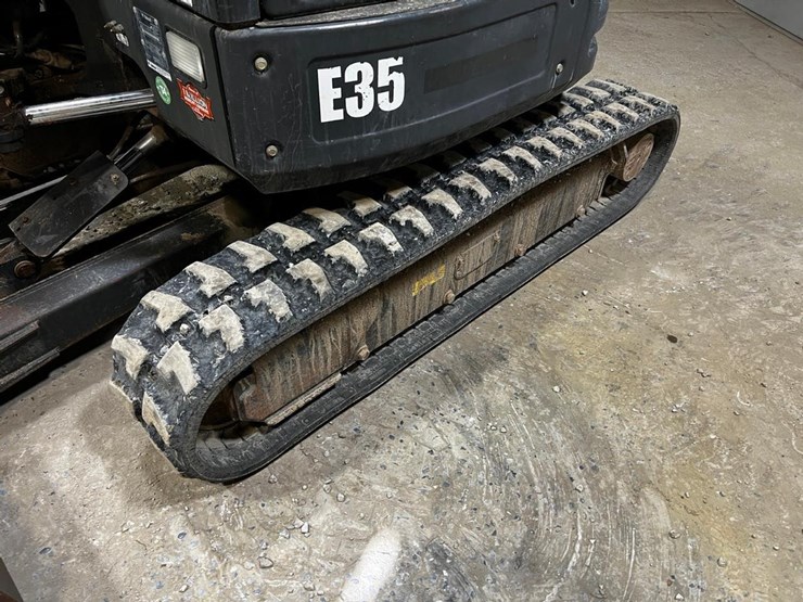 bobcat-e35-image-15