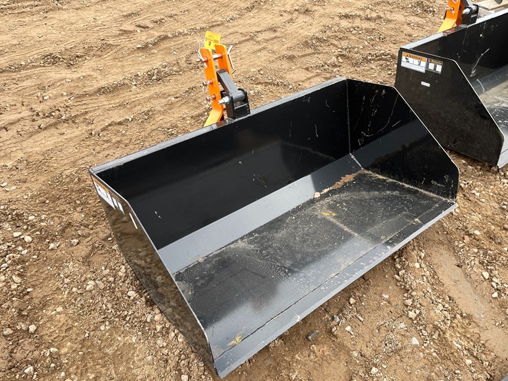 #2091-•-unused-2025-wolverine-trip-scoop-attachment-image-1