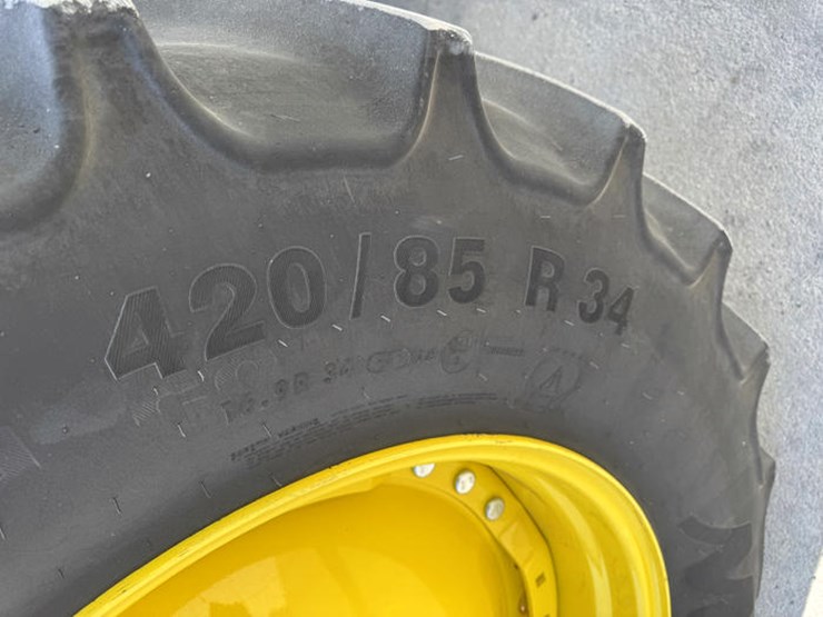 john-deere-8r-370-image-4