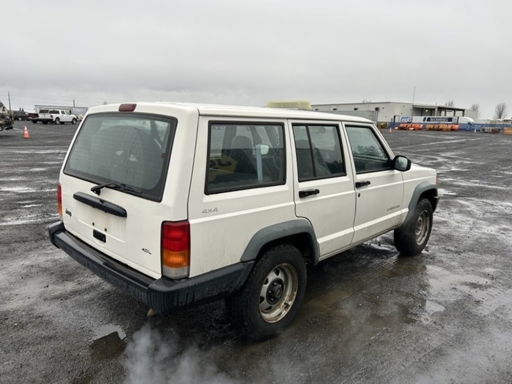 jeep-cherokee-image-5