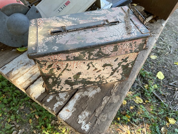 #3703-•-lot-of-misc-tools,-hardware-and-table-image-14