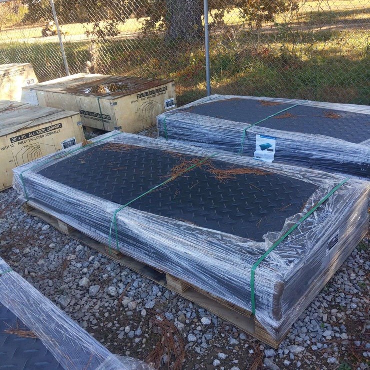 UNUSED 4'X8' GROUND PROTECT MATS