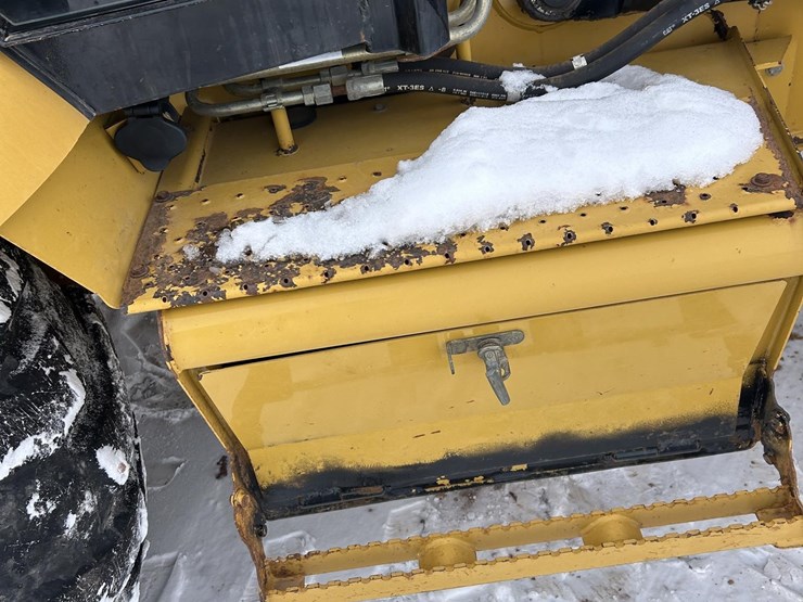 caterpillar-420e-image-42