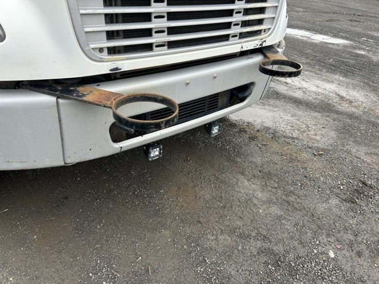 2009-freightliner-m2-s/a-asphalt-patch-truck-image-35